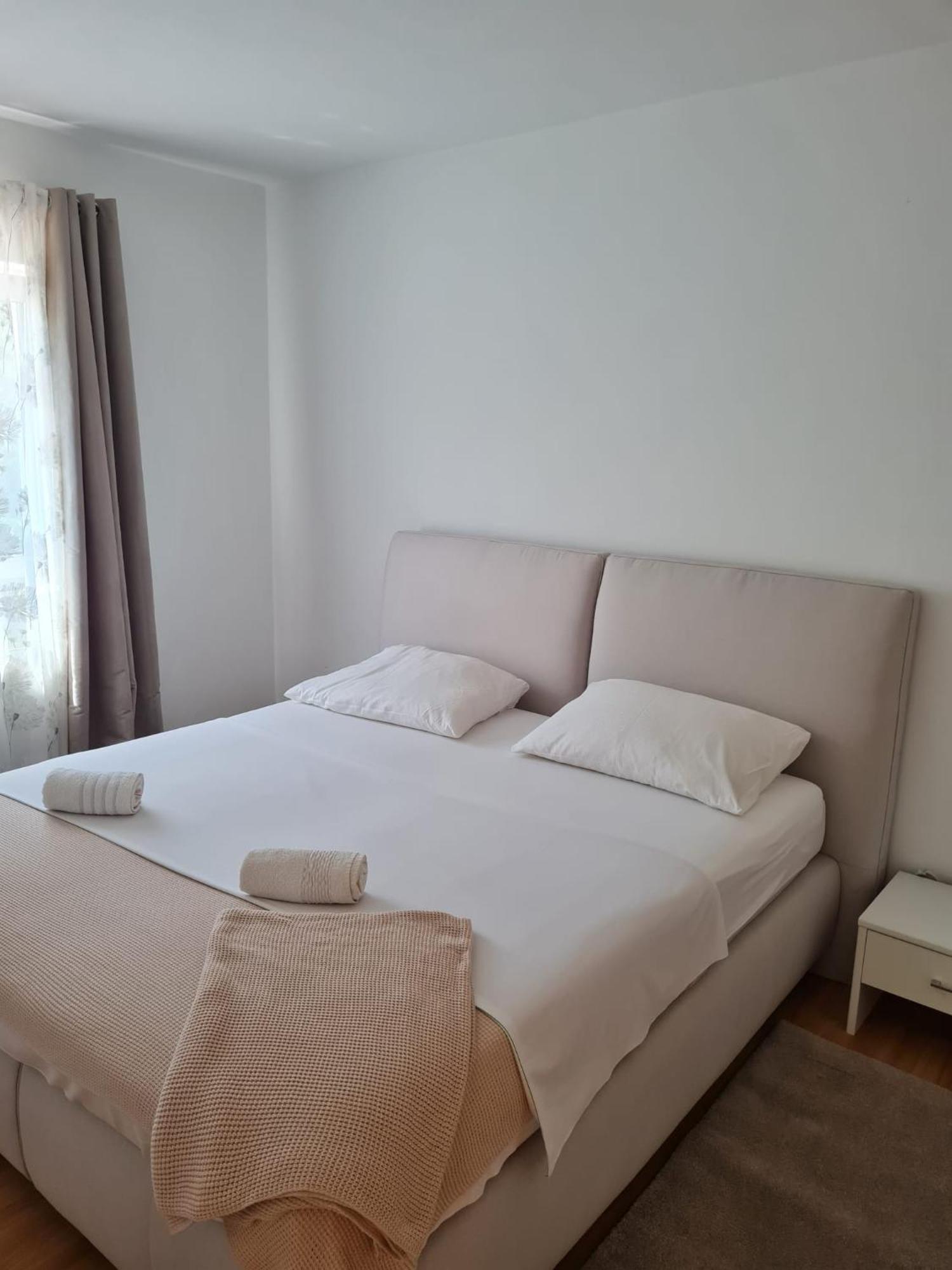 Oleander Apartment